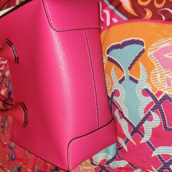 Bag - Picture 4 of 8